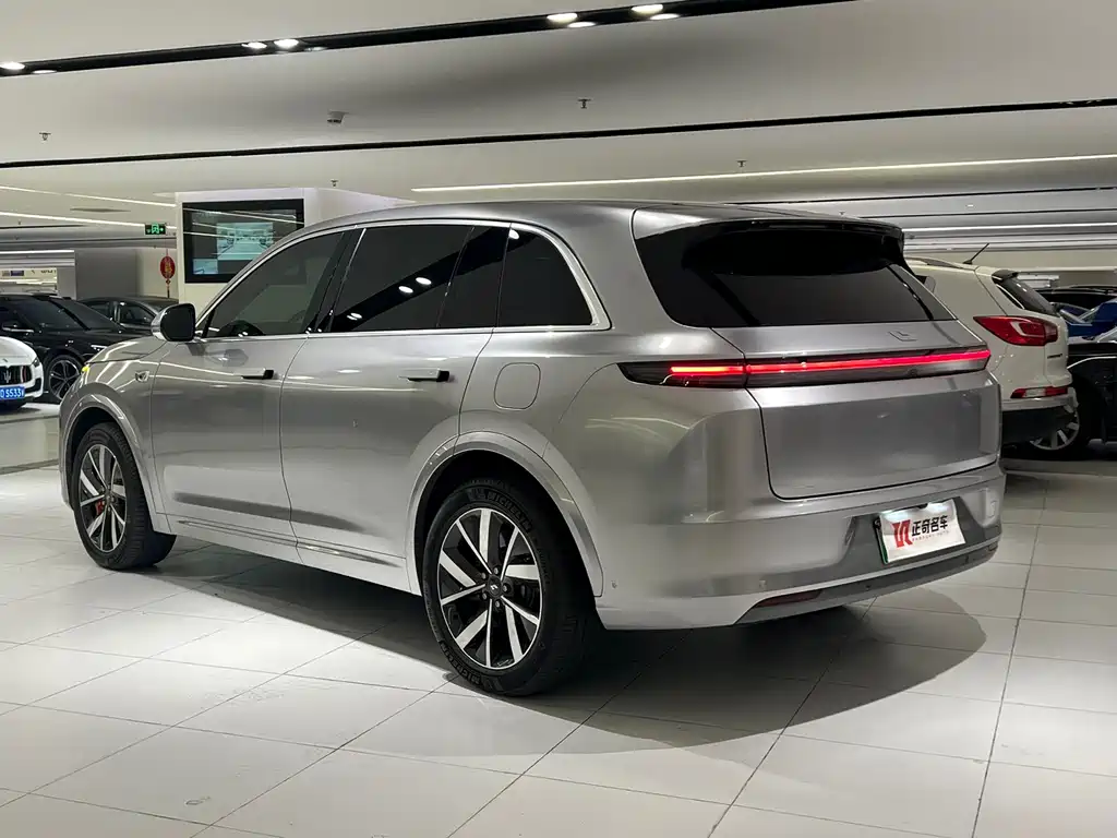 Li Auto IDEAL L7