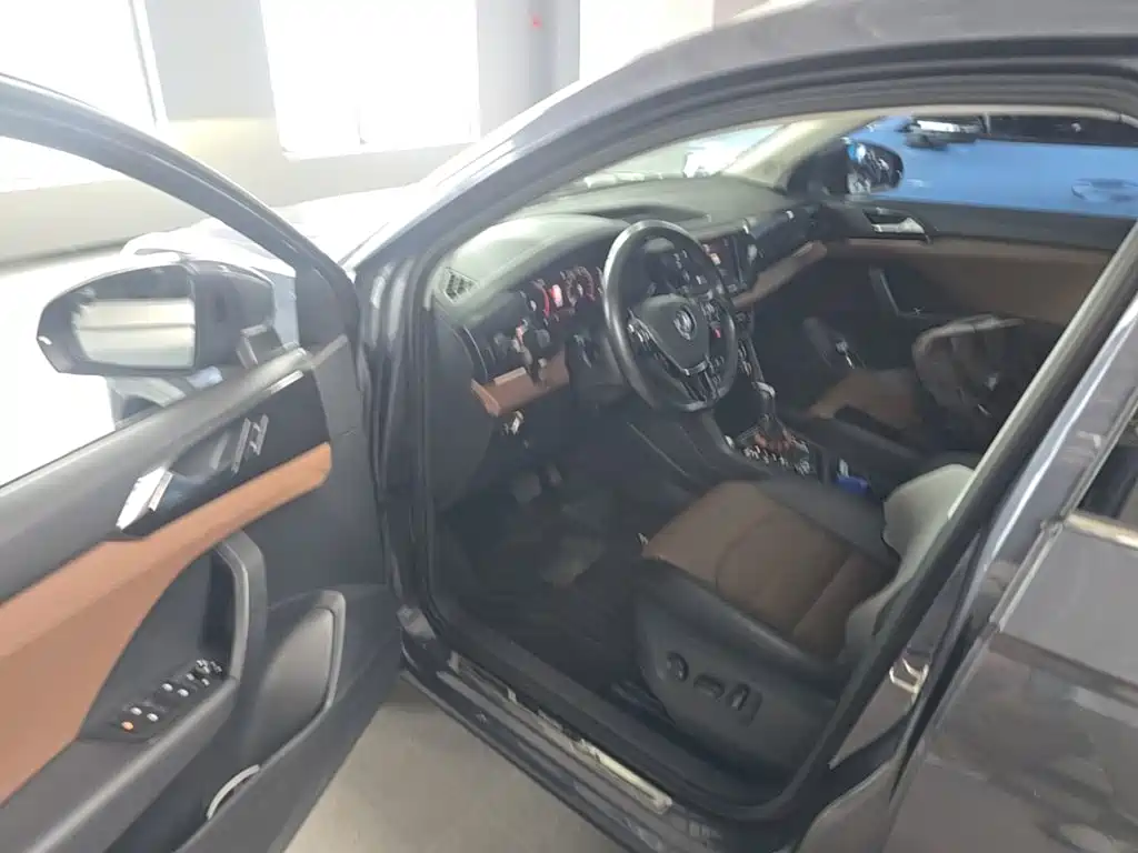 Volkswagen Tharu — миниатюра 21