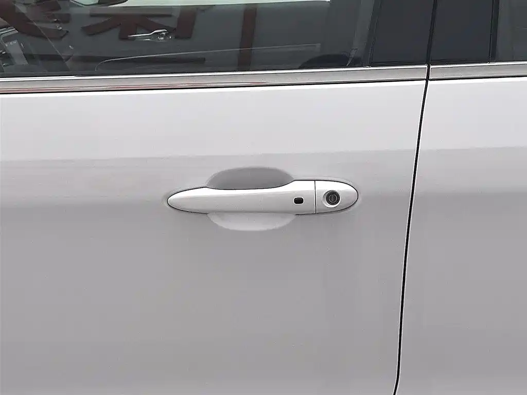 JEEP GRAND COMMANDER