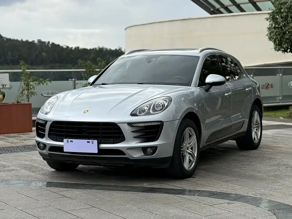 Porsche Macan 2015