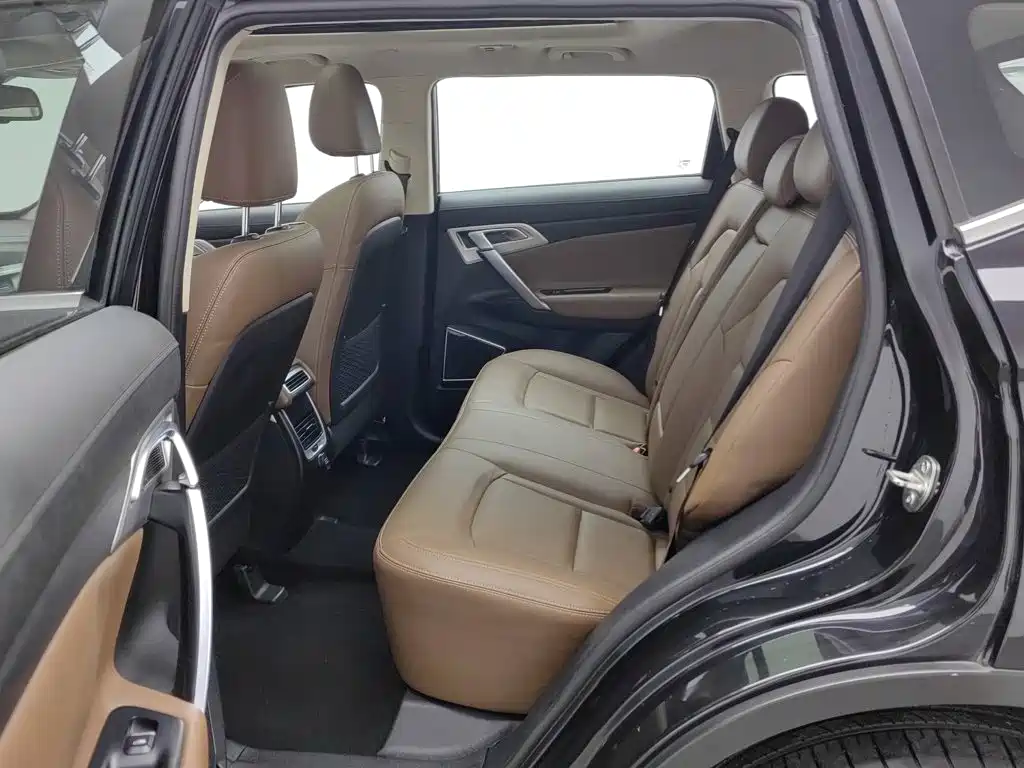Geely Boyue — миниатюра 15