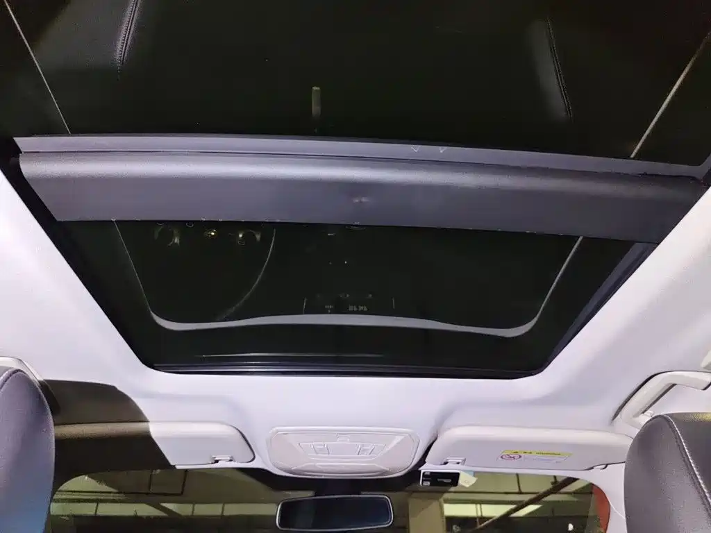 Ford Kuga — миниатюра 19