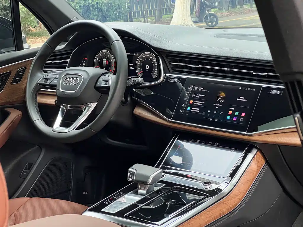 Audi Q7 — миниатюра 20