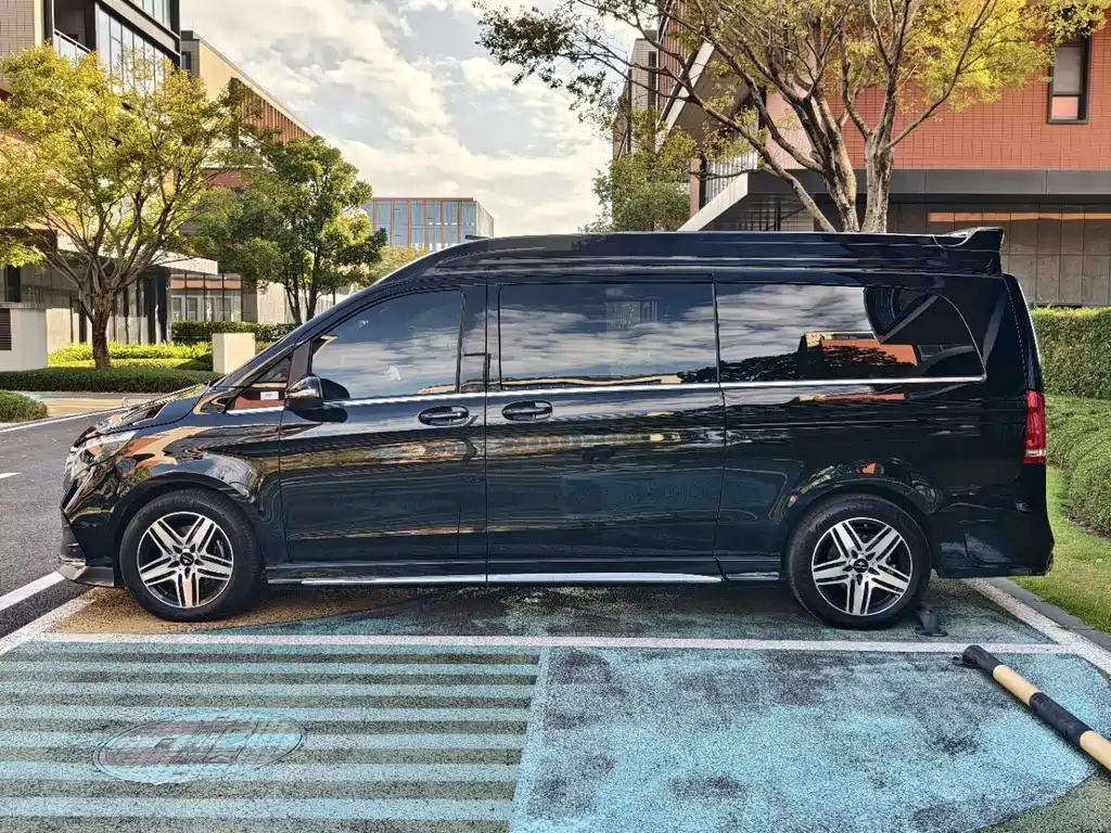 ASCEND MOTORS ASCEND V CLASS