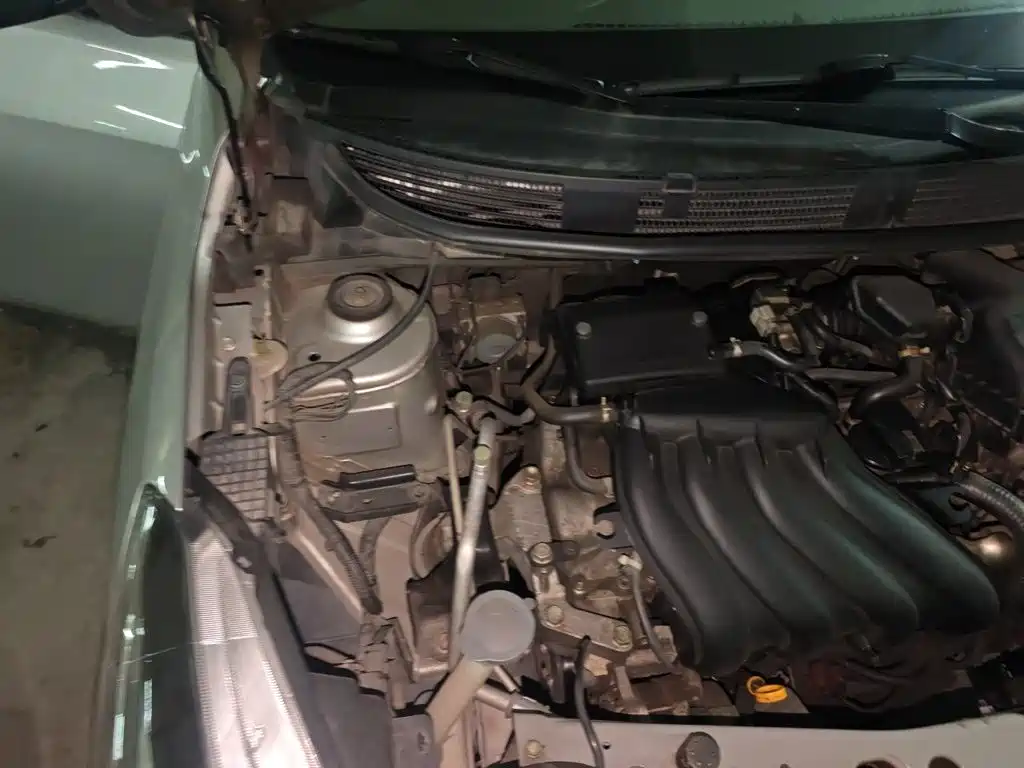 Nissan Sunny — миниатюра 20