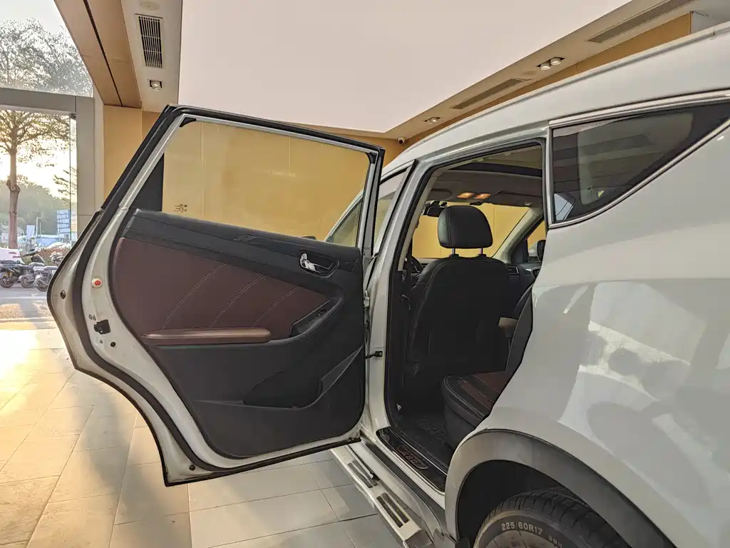 DONGFENG SCENERY 580