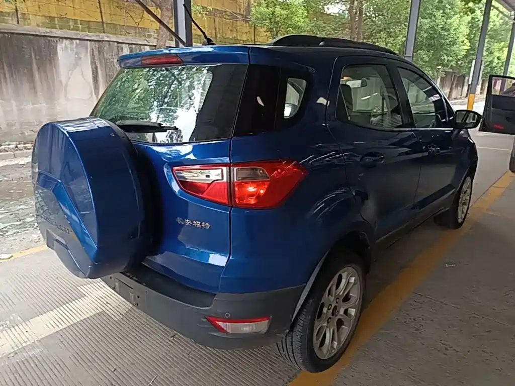 Ford Ecosport — миниатюра 7