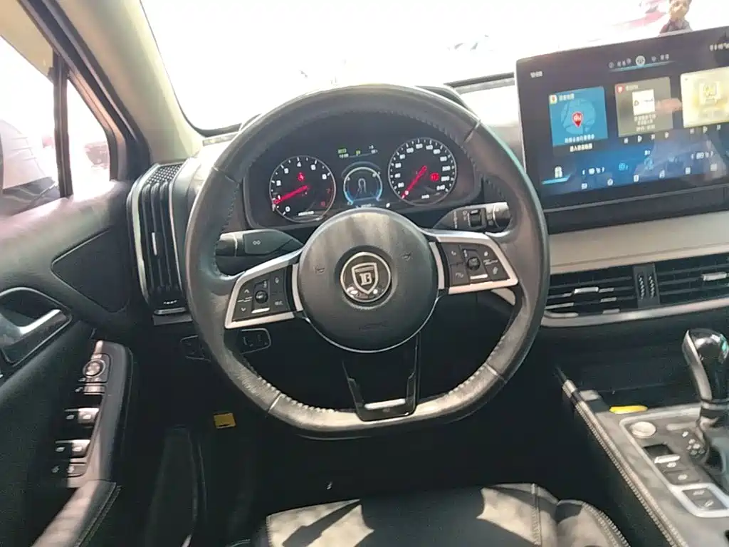 BYD Tang — миниатюра 11