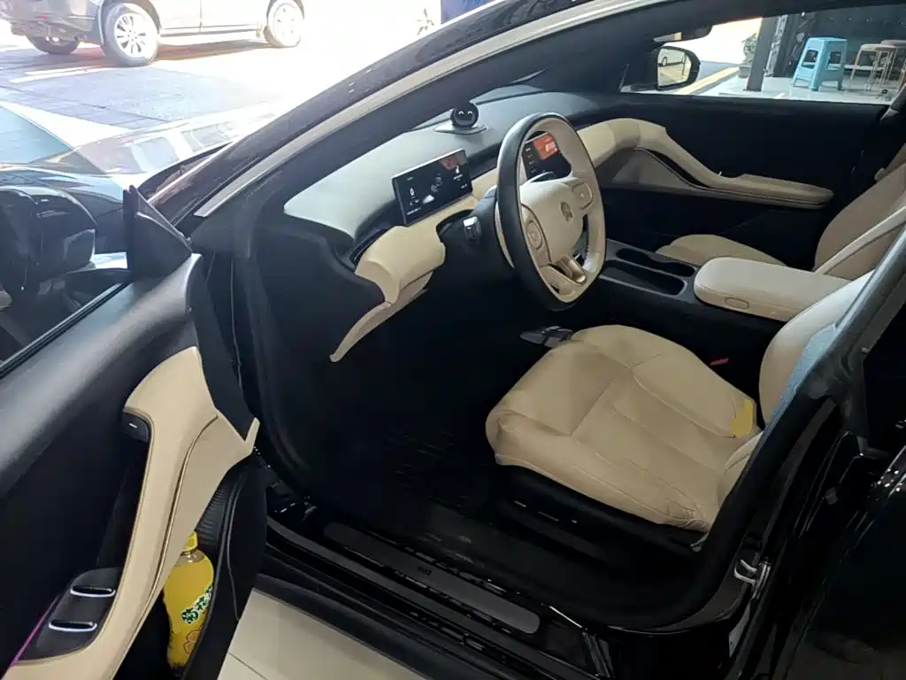NIO ET5 — миниатюра 16