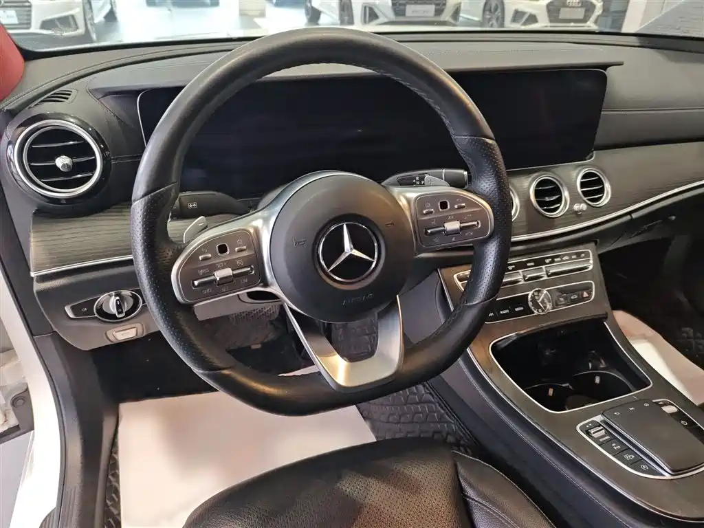 Mercedes-Benz E-Class E 2020 E 300 L Sport Fashion
