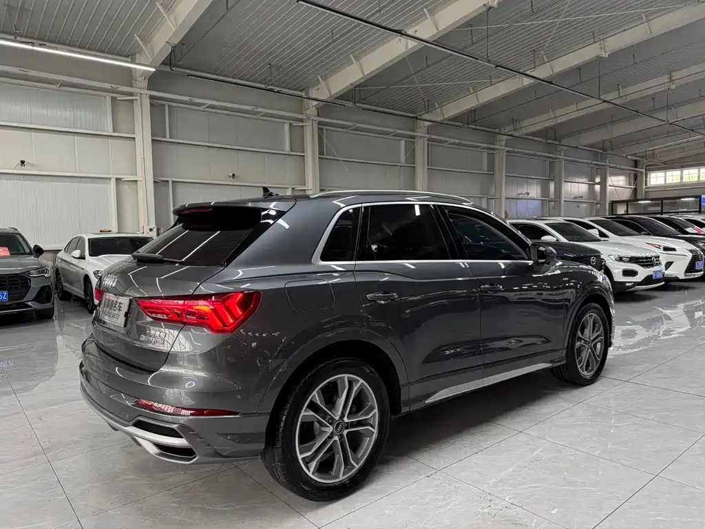 Audi Q3 — миниатюра 9