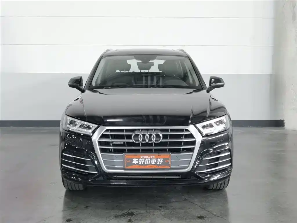 Audi Q5L 2018 40 TFSI Fashion V
