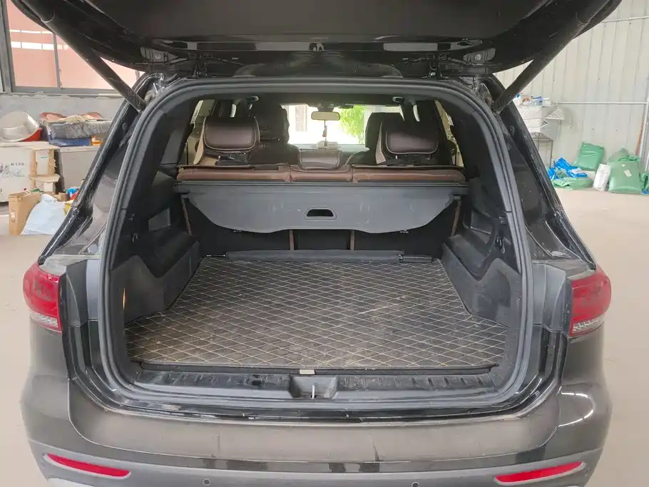 Mercedes-Benz GLB — миниатюра 4