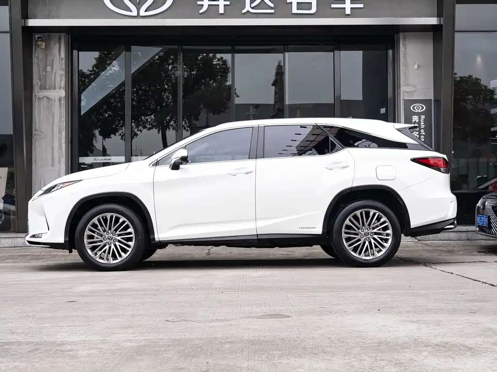 Lexus RX — миниатюра 4