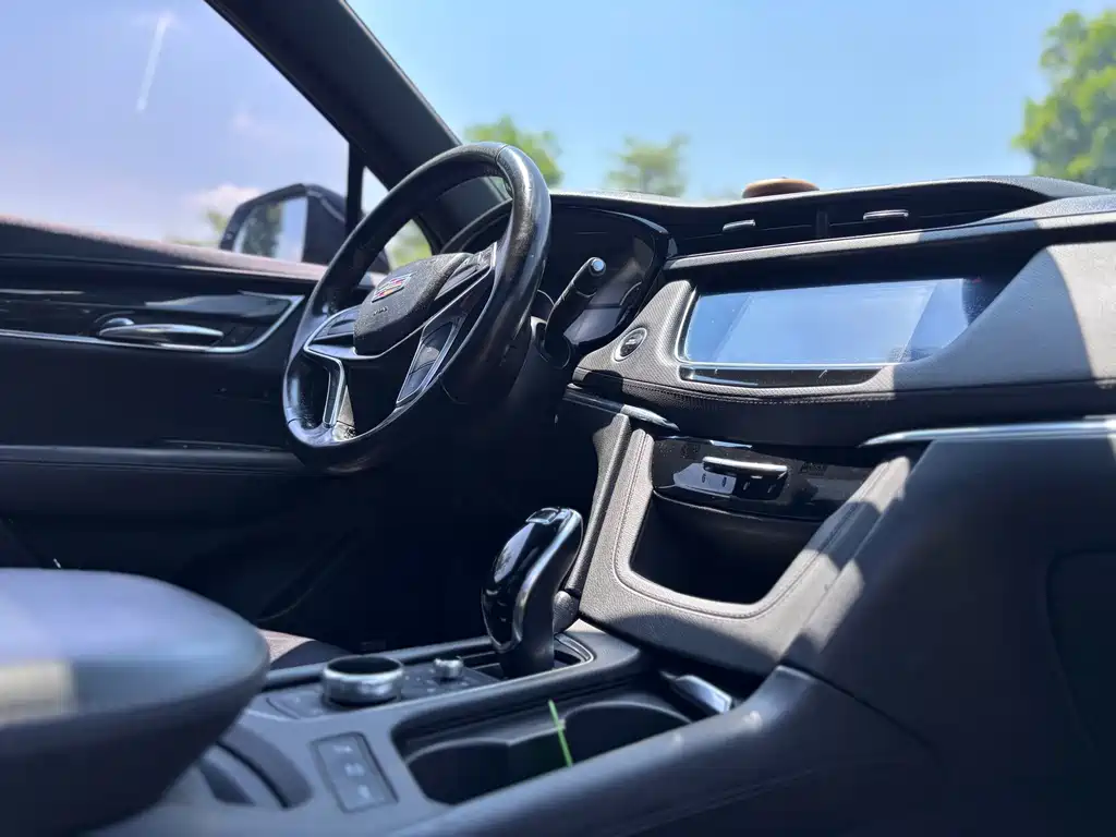 Cadillac XT5 — миниатюра 24