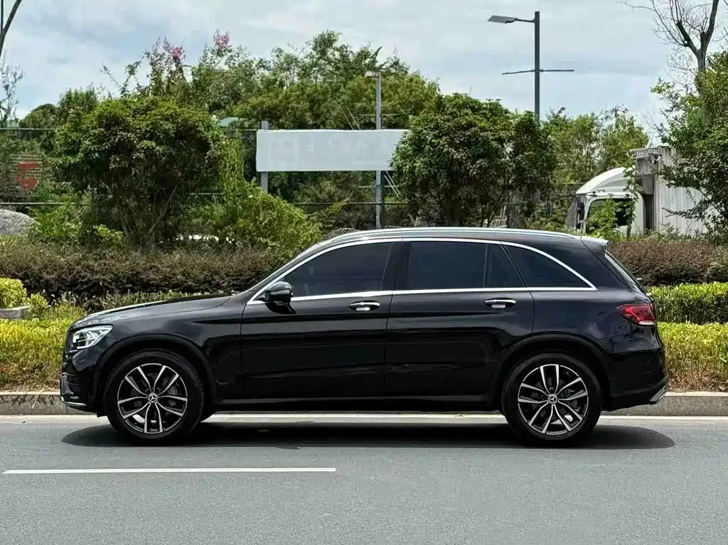 Mercedes-Benz GLC — миниатюра 3
