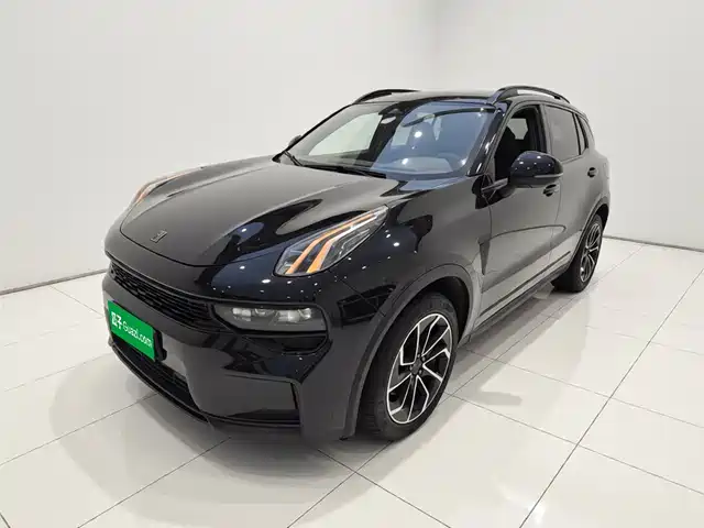2023 Lynk & Co 01