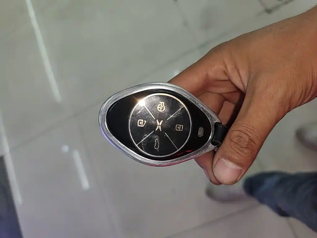 XPeng P7 — миниатюра 9