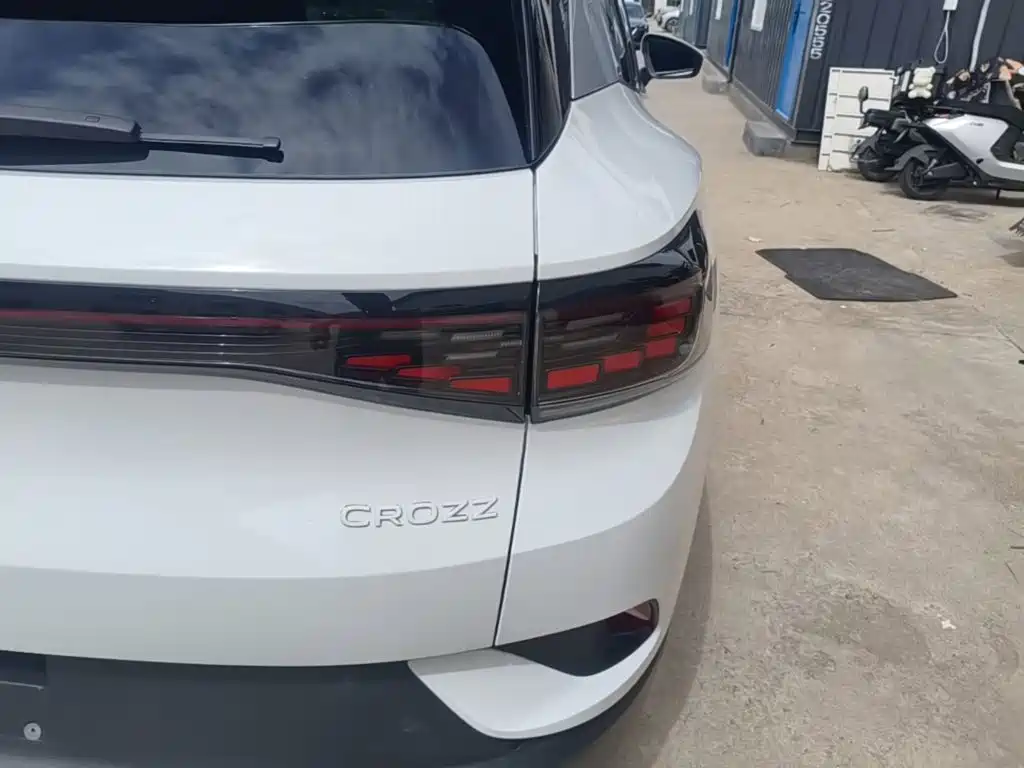 Volkswagen ID.4 Crozz — миниатюра 8