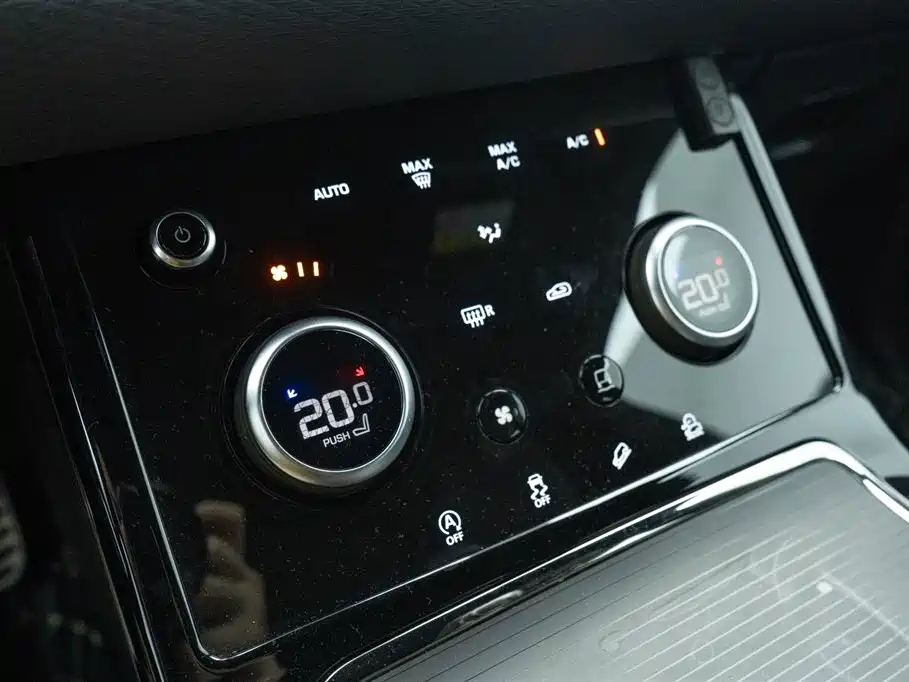 LAND ROVER RANGE ROVER AURORA