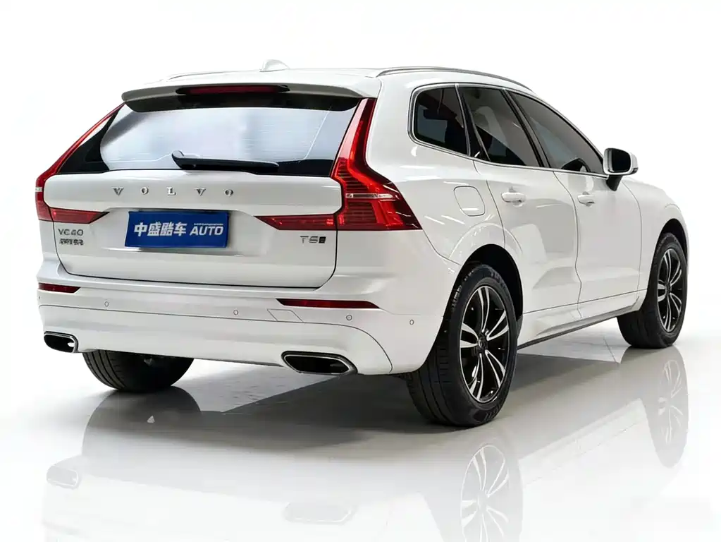 Volvo XC60 2019 T5 V