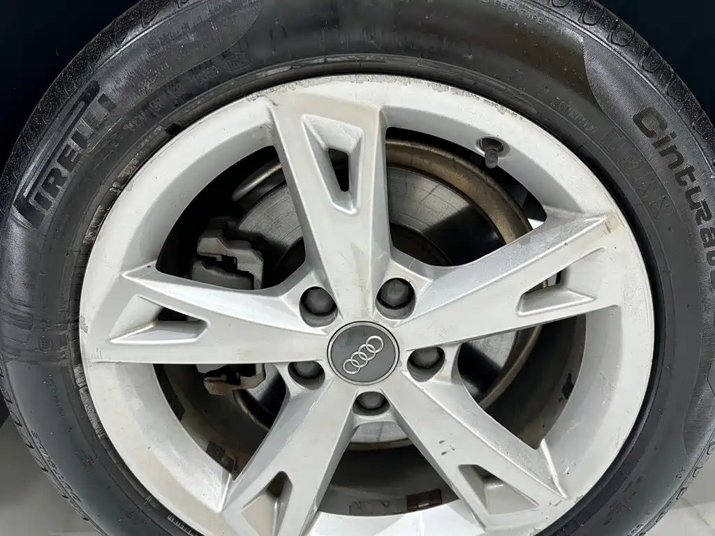 Audi A4L — миниатюра 9