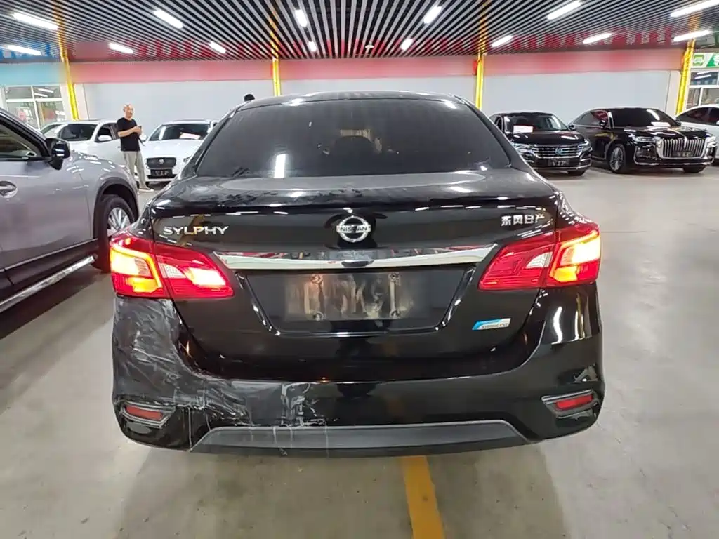 Nissan Sylphy — миниатюра 6