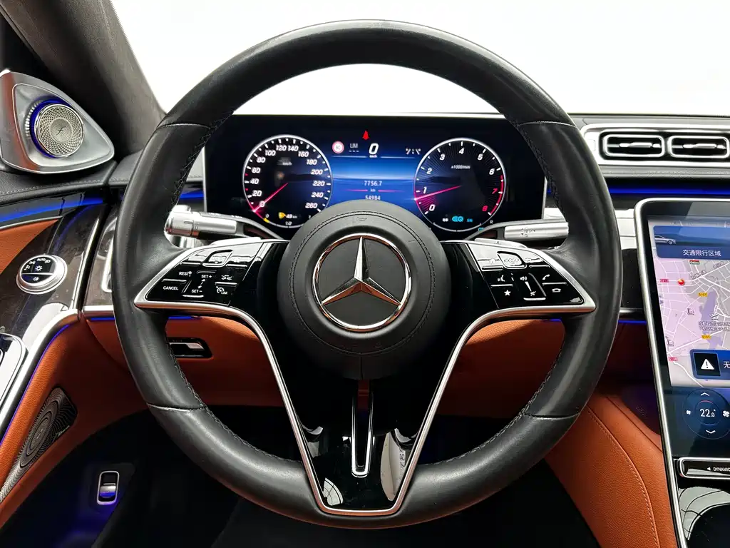 Mercedes-Benz S-Class — миниатюра 18