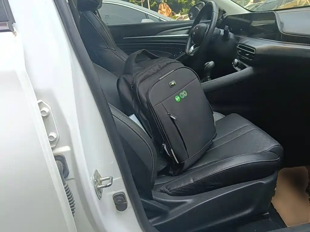 Changan Eado — миниатюра 25
