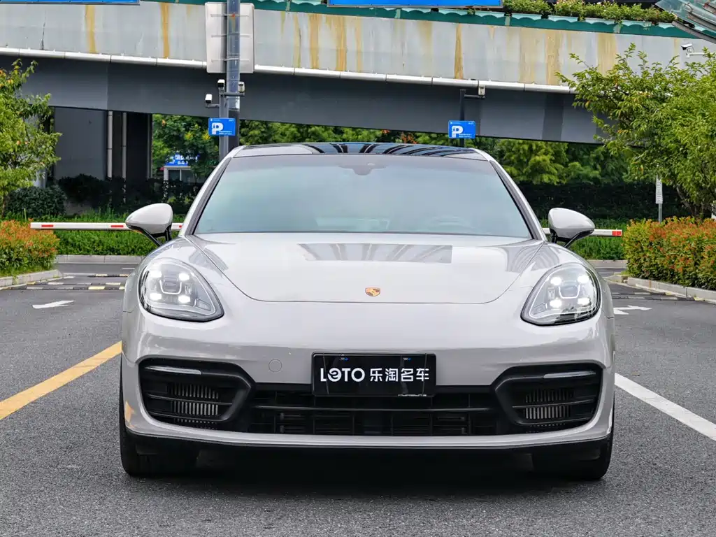 Porsche Panamera — миниатюра 2