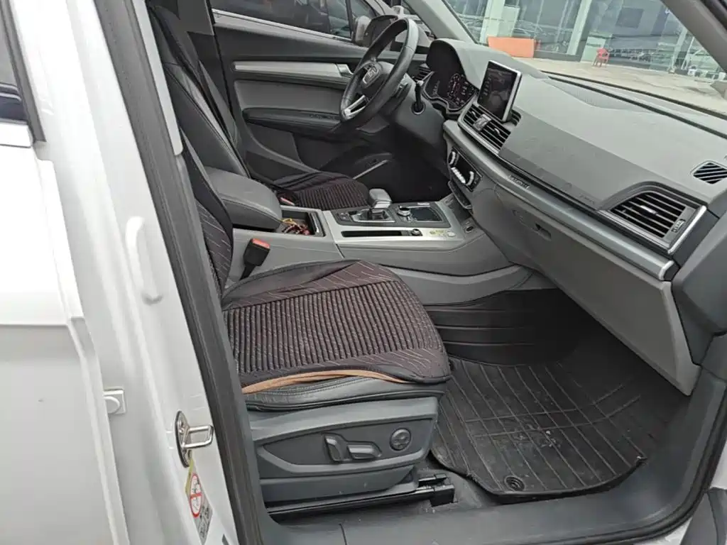 Audi Q5L — миниатюра 25