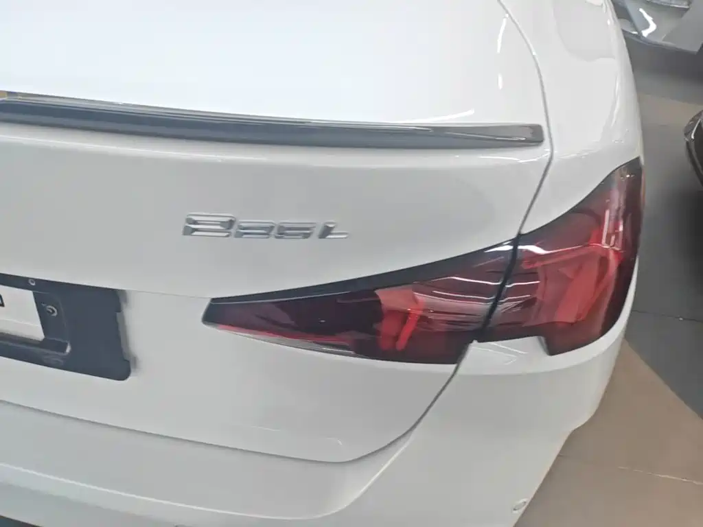 BMW 2 Series — миниатюра 8