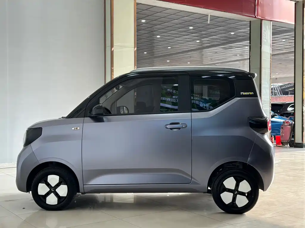Wuling MINIEV — миниатюра 4