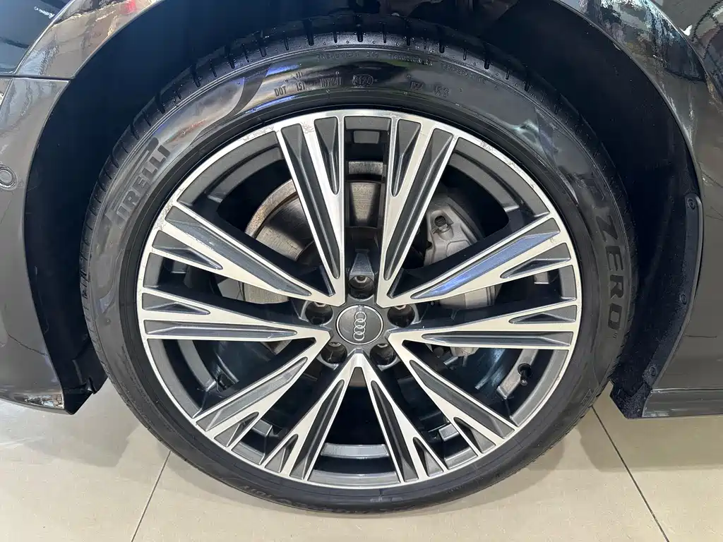 Audi A6L — миниатюра 15