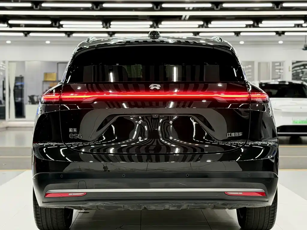 NIO ES6 — миниатюра 5