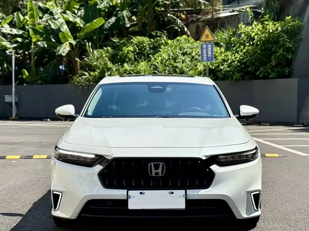 Honda Inspire — миниатюра 2