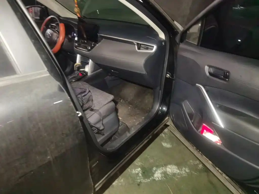 Toyota Frontlander — миниатюра 20