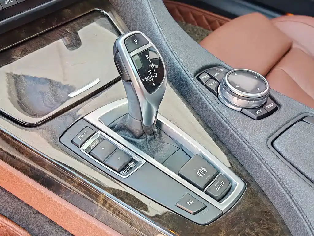 BMW 6 Series — миниатюра 31