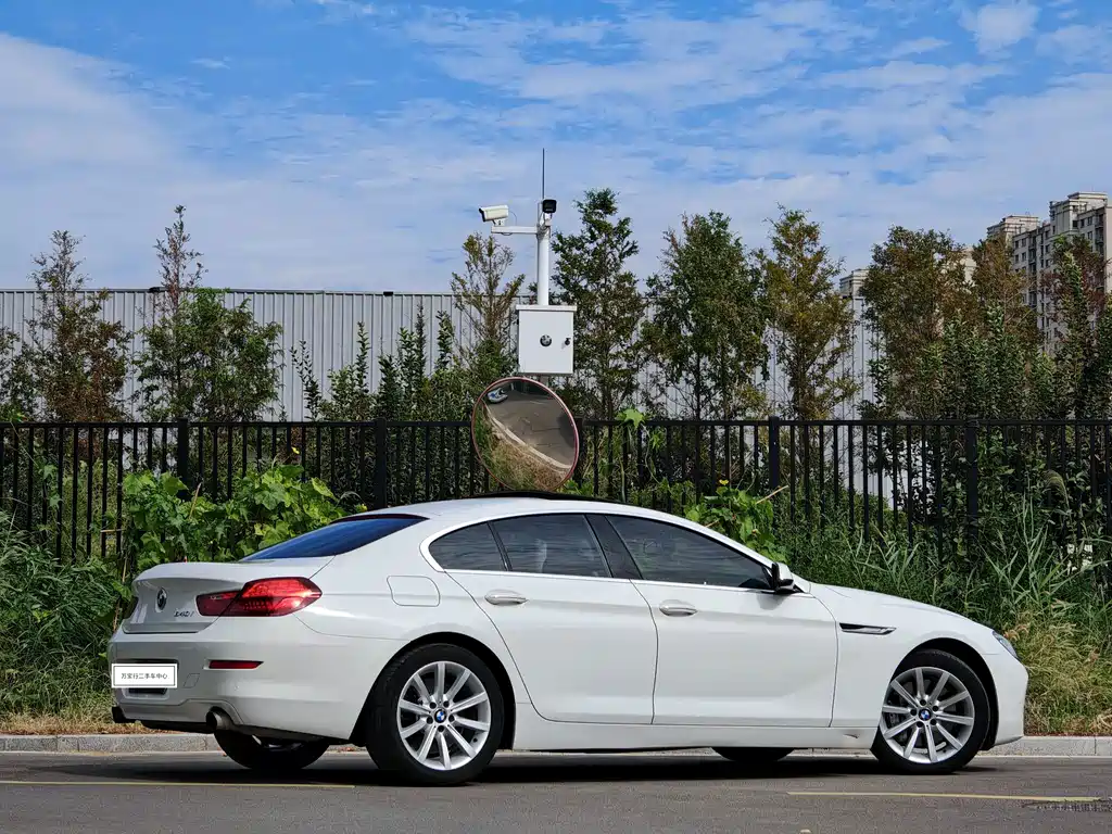 BMW 6 Series — миниатюра 4