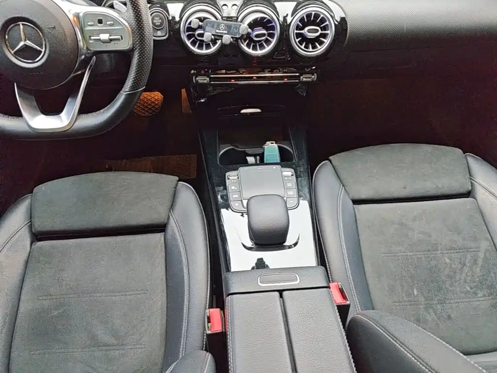 Mercedes-Benz A-Class — миниатюра 14