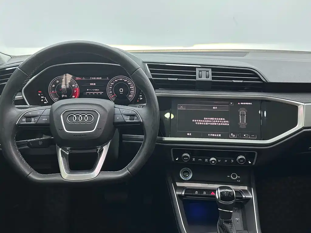 Audi Q3 — миниатюра 10