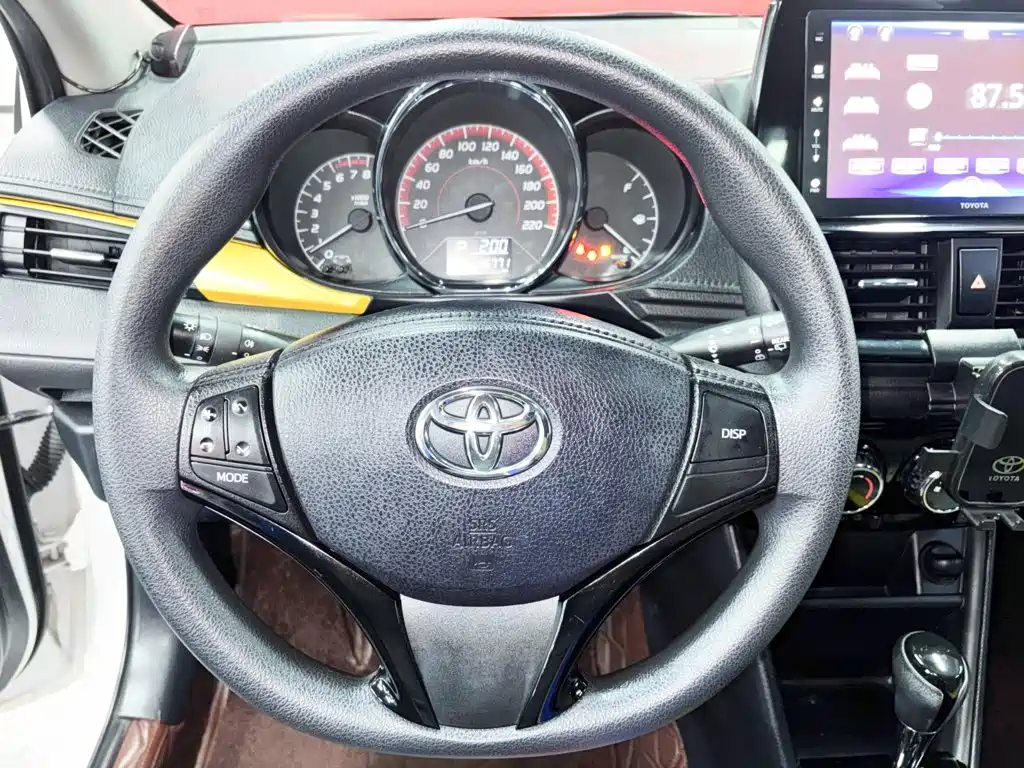 Toyota Vios FS — миниатюра 16