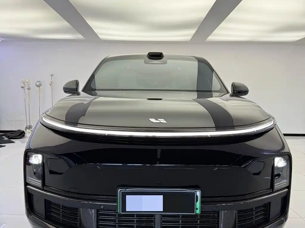 Li Auto Li L8 — миниатюра 2