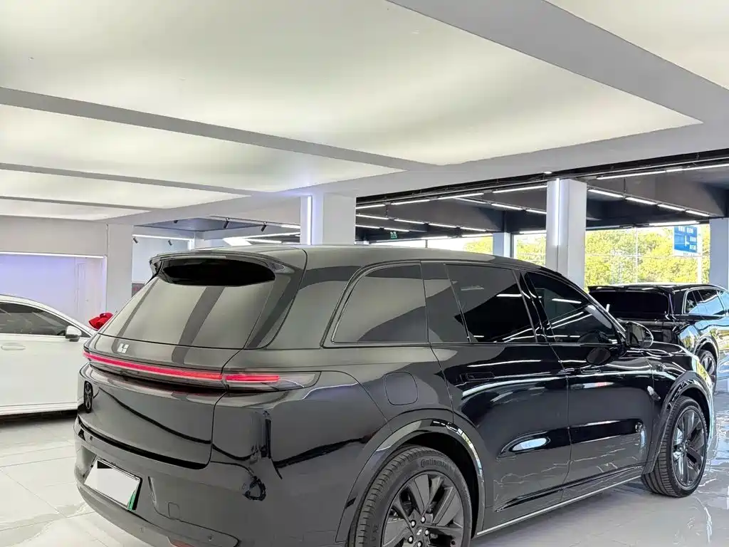 Li Auto Li L8 — миниатюра 5