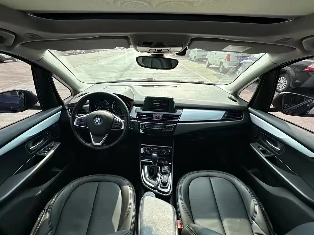 BMW 2 SERIES STATION WAGON