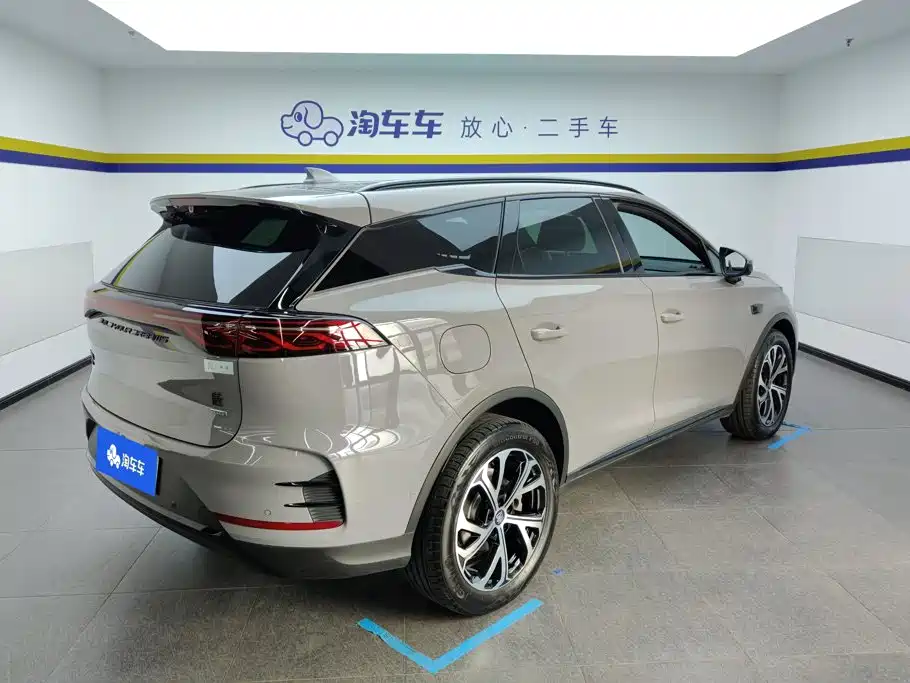 BYD Tang New Energy — миниатюра 3