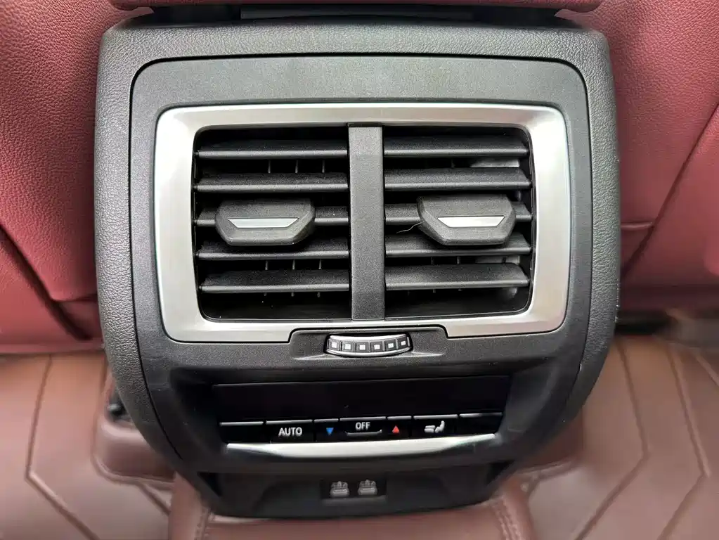 BMW X3 — миниатюра 15