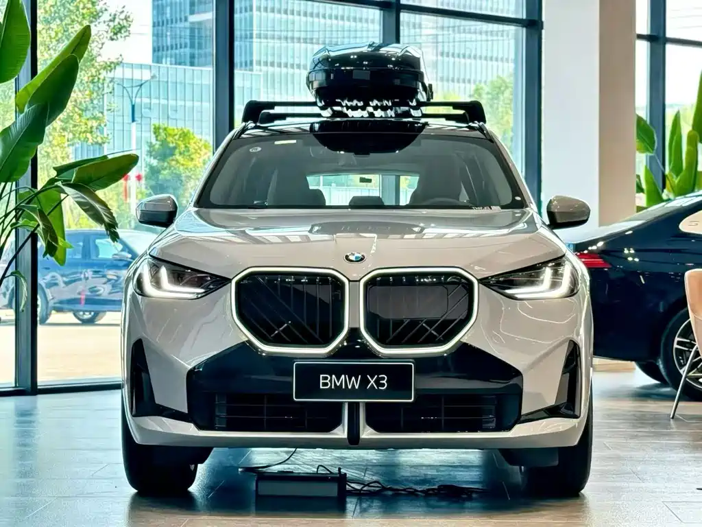 BMW X3 — миниатюра 2