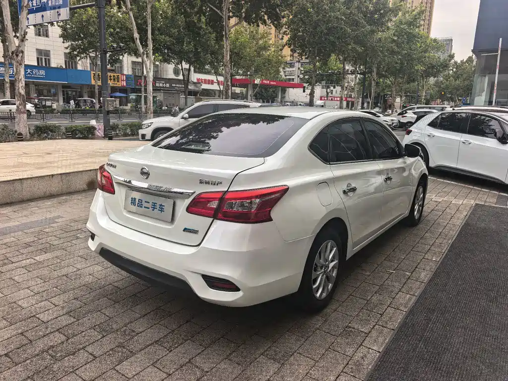 Nissan Sylphy — миниатюра 11