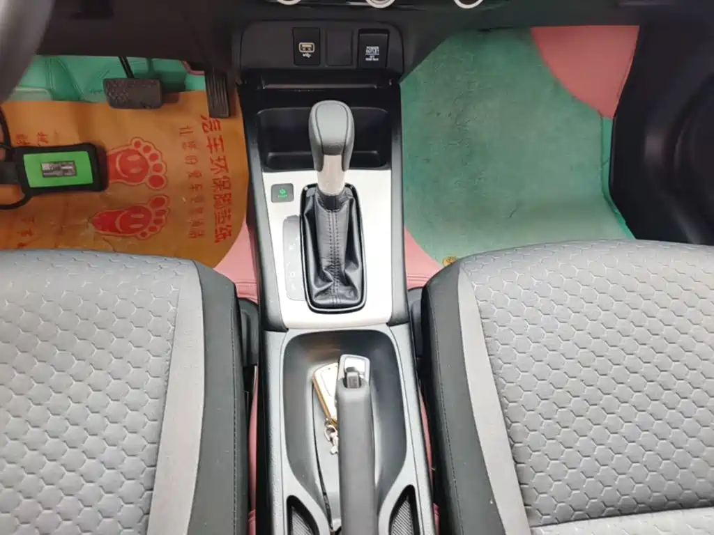 Honda Fit — миниатюра 14